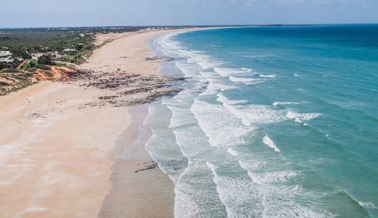 Western Australia's Diverse Climate: From Mediterranean Coasts to Arid Interior and Tropical Heat